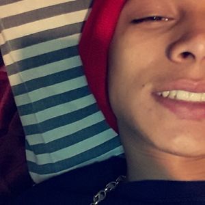 Meet your Posher, Manuel